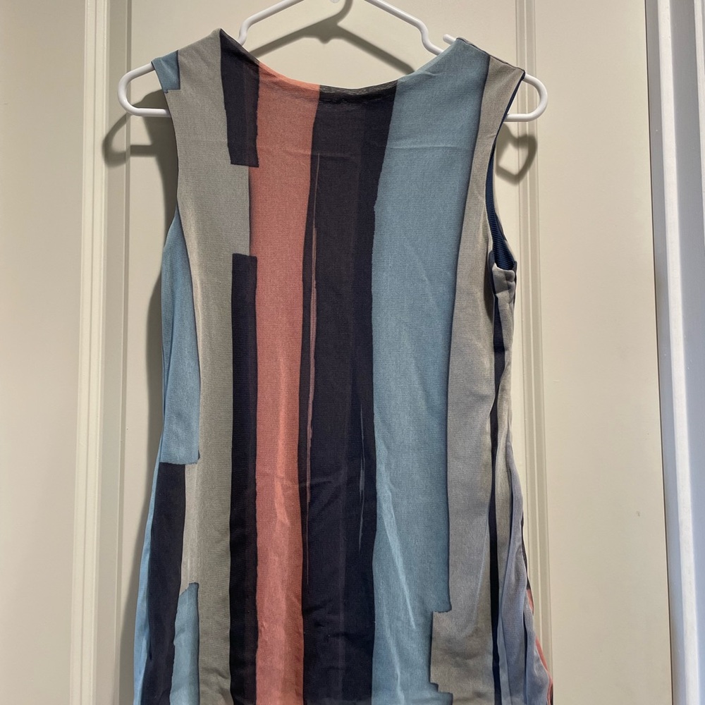 Reversible tank top- Size Medium